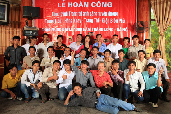 Nhân viên Tân Vân Long